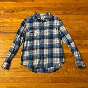 ✨2/$20 Men’s Old Navy Flannel Shirt